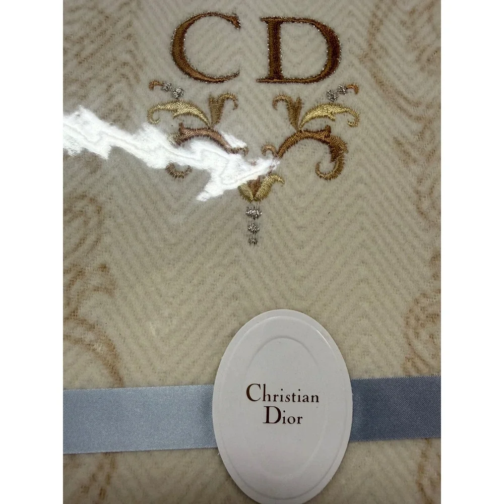 Christian Dior Winter Sheet 100% Cotton Cream Beige CD Logo 140x240cm NIB‎